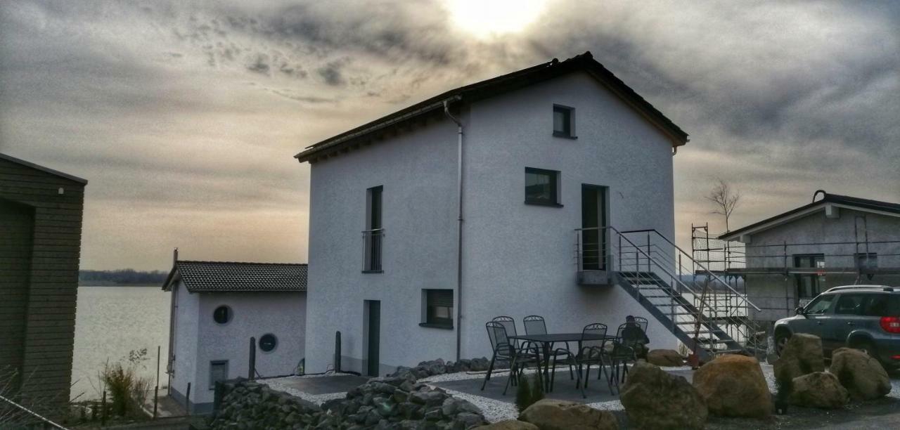 Ferienhaus Sonnenwind Am Hainer See Neukieritzsch 外观 照片